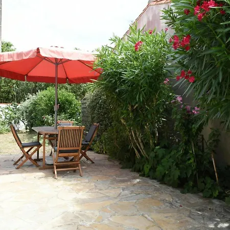 Maison A Pres Du Port, Terrasse Ombragee, Wifi, Menage Inclus *