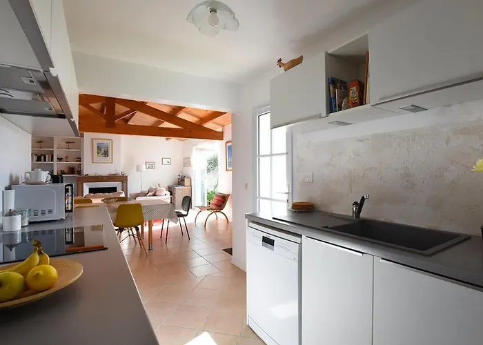 Maison à Près Du Port, Terrasse Ombragée, Wifi, Ménage Inclus - Fr-1-434-8 Сasa de vacaciones Ars-en-Ré